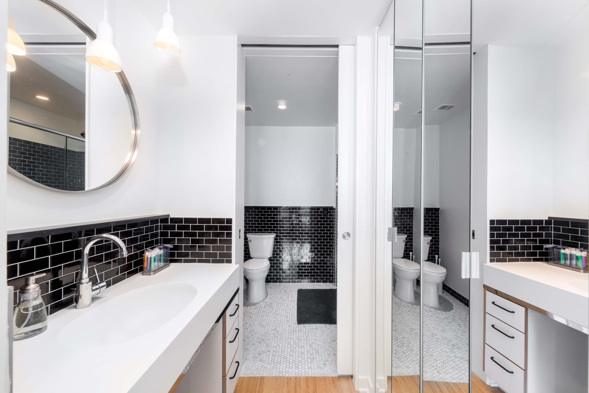 Sleek, spotless, and stress-free — PermaGO photograph